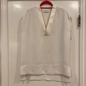 White Vince v neck blouse size medium